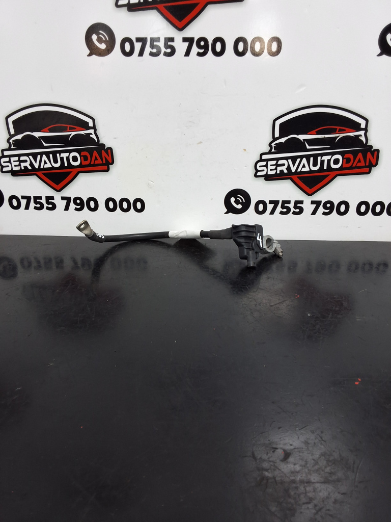 Borna minus Skoda Rapid (2012-2017) 1.6 Motorina 2014, 8R0915181E