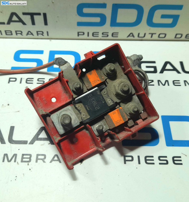 Borna Plus Baterie Acumulator Renault Megane 2 2002 - 2008 Cod 8200381281 [N0103]