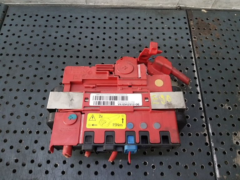 Borna plus cu sigurante bmw seria 3 e90 v4694291206