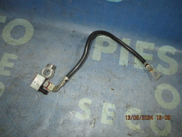 Borne BMW E87 120d N47D20A; 7618677 (minus)