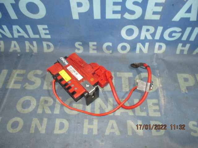 Borne BMW E90 320d; 6936653 (plus)