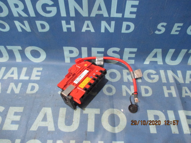 Borne BMW E90 320d; 9164352 (minus)