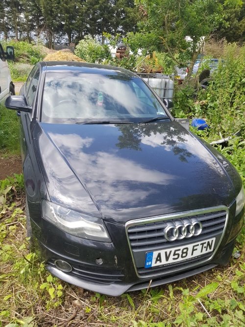 Bot complet Audi A4 2009 - Motor 2.0 diesel , cu led sau fara