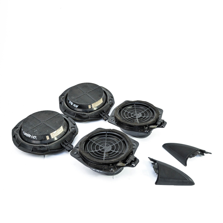 Boxa Audi A4 B6 (8E) 2000-2004 2.5 Tdi Quattro Ake Motorina 8H0035412B, 8H0035411A, 8H0035399 Bose
