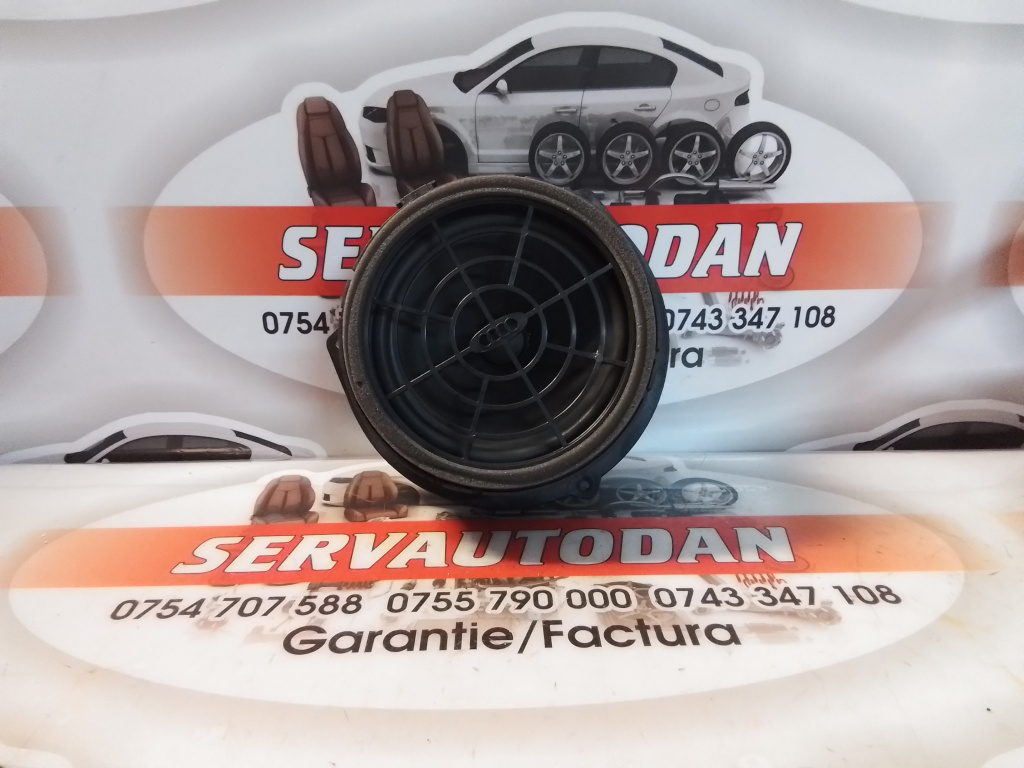 Boxa Audi A5 facelift (2012-2016) 2.0 Motorina 2016, 8R0035411