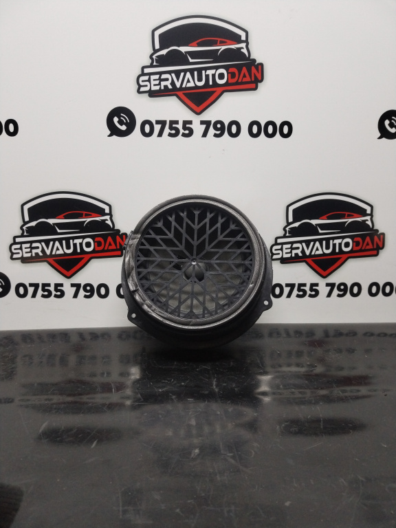 Boxa Audi Q5 (2008-2012) [8R] 2.0 Motorina 2012, 8R0035411A / HARMAN