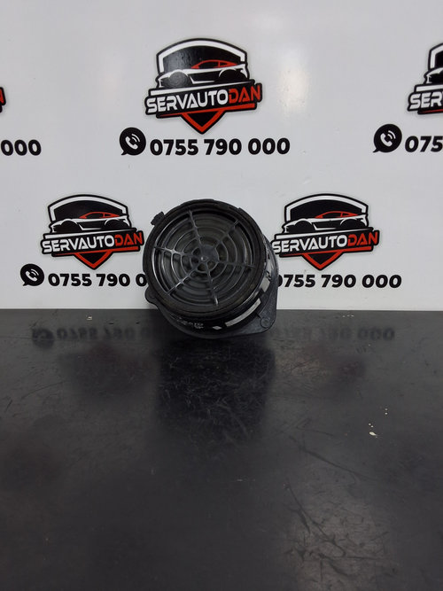 Boxa Audi Q7 (2006-2010) [4L] 3.0 Motorina 2010, 4F0035415B / BOSE