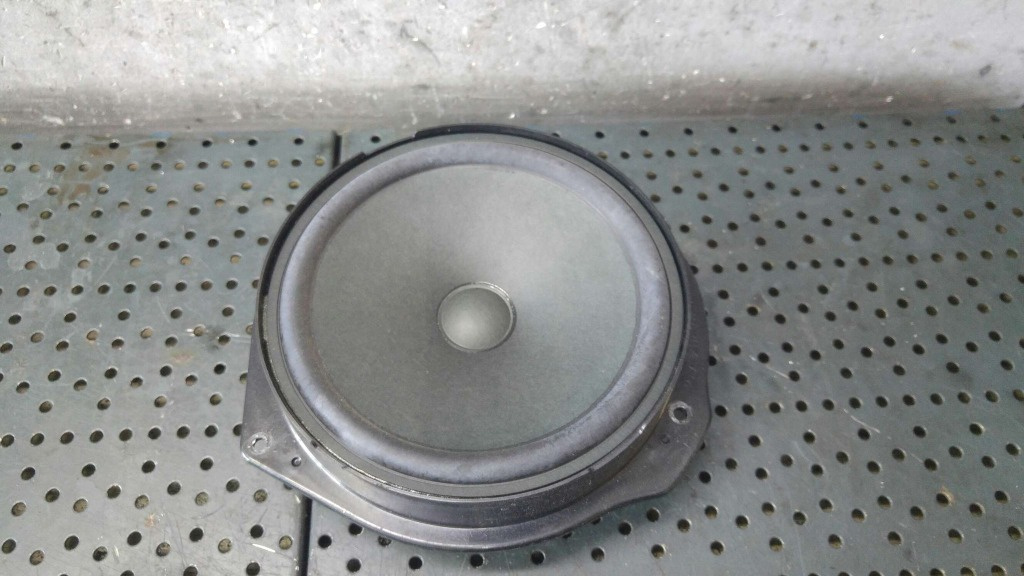 Boxa audio dreapta fata mercedes c class w204 a2048201902 970498xxx