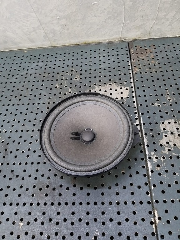 Boxa audio dreapta fata mercedes cla x117 a01903104
