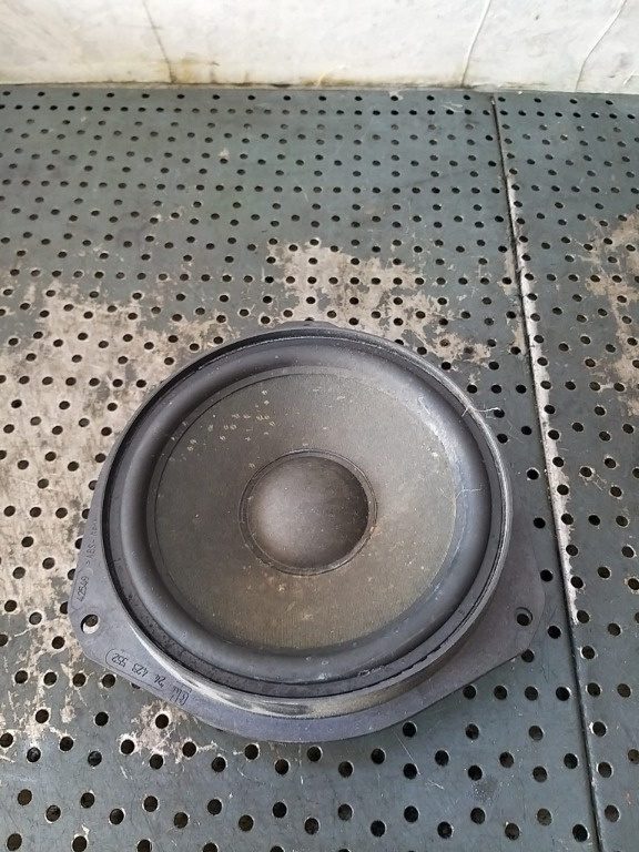 Boxa audio dreapta fata opel astra h 24423552