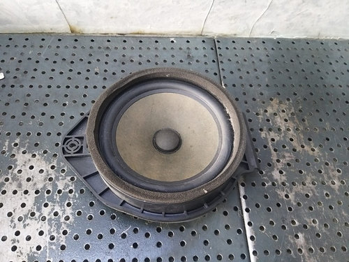 Boxa audio dreapta fata opel astra j 26265116