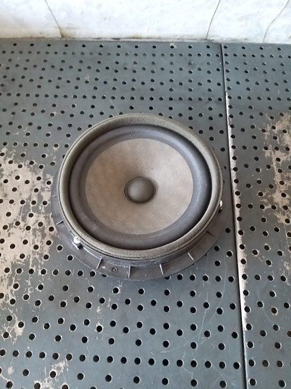 Boxa audio dreapta fata suzuki swift 3910262j10
