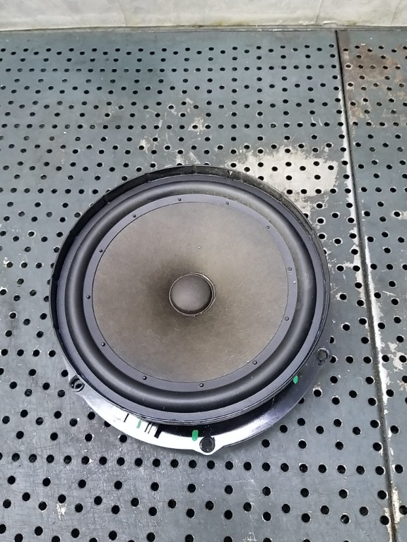 Boxa audio dreapta fata vw golf 5 1k 1k0035454j