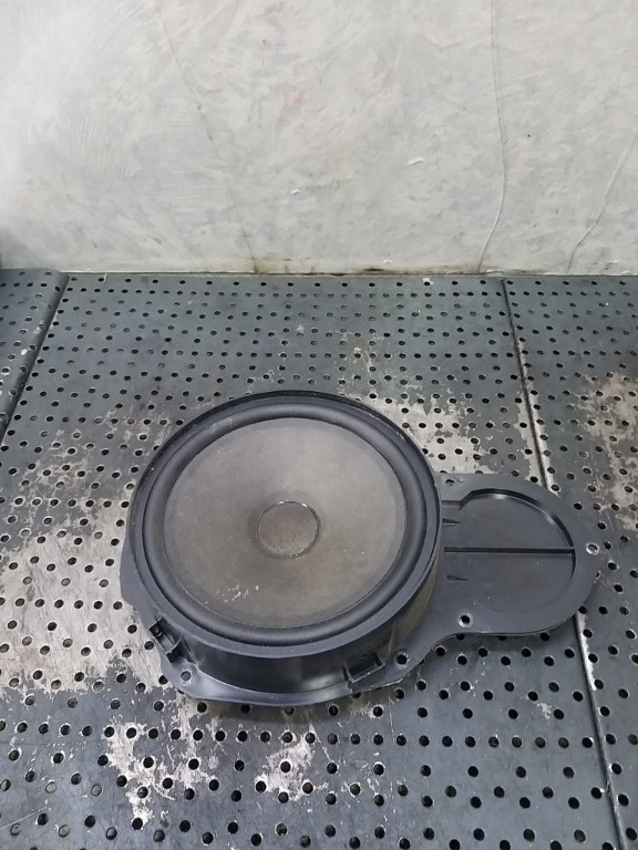 Boxa audio dreapta fata vw passat b6 3c 3c8035454