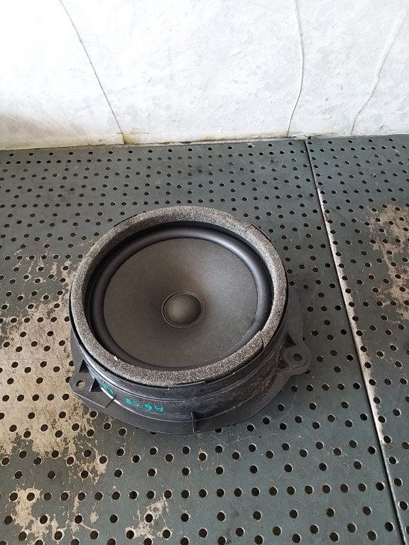 Boxa audio dreapta spate audi a6 c8 4k 4k9035411a