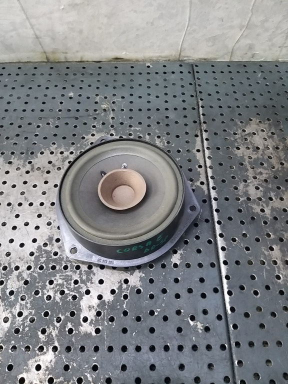 Boxa audio dreapta spate opel corsa e x10 90379280