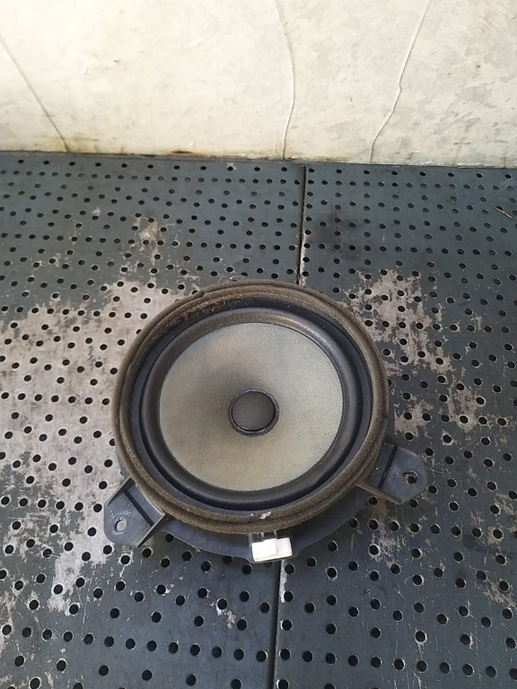 Boxa audio dreapta spate toyota verso r2 861600d370