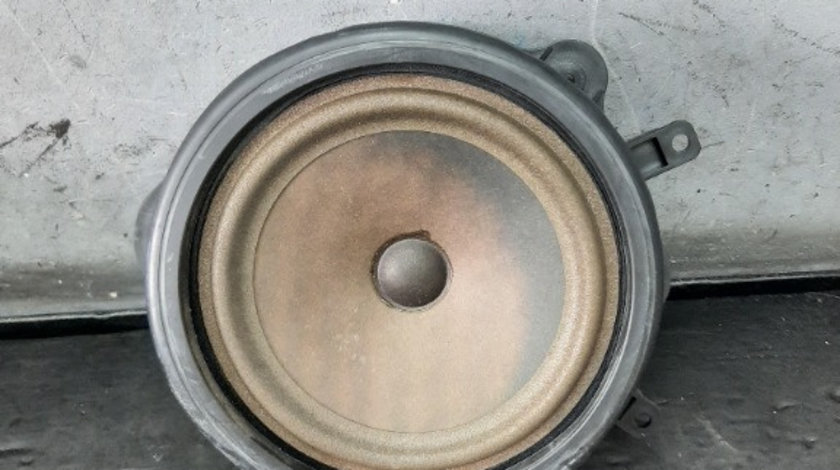 Boxa audio stanga audi a3 8p 2 usi 8p0035411