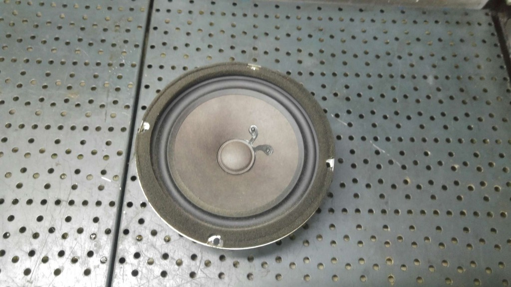 Boxa audio stanga fata hyundai santa fe 2 cm