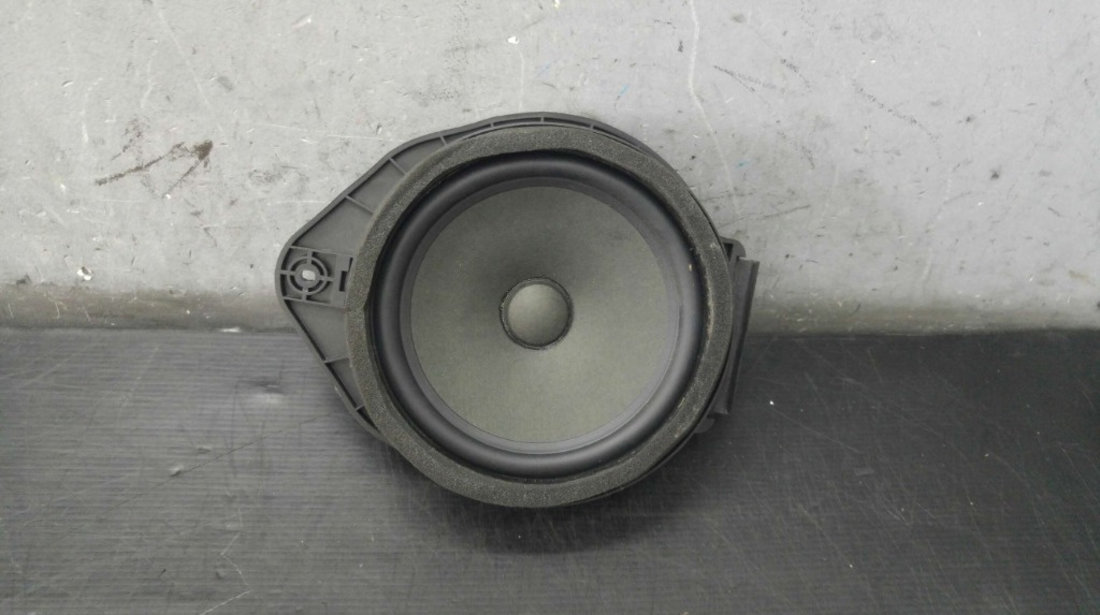 Boxa audio stanga fata opel meriva b s10