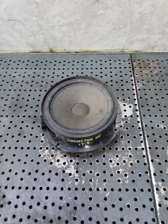 Boxa audio stanga fata skoda roomster 5j 5j0035411c