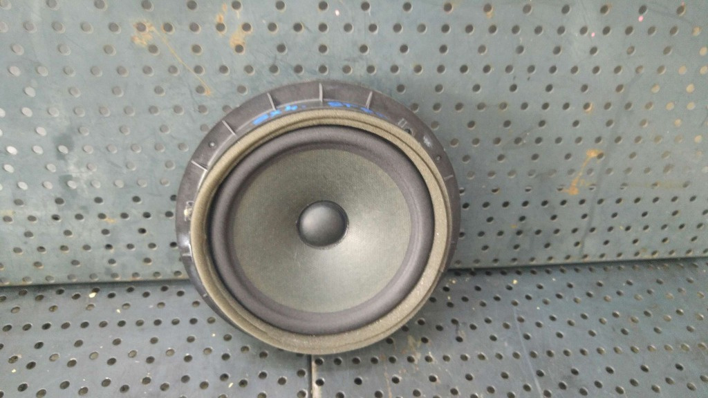 Boxa audio stanga fata suzuki sx4 ey gy