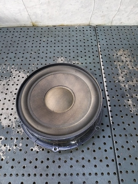 Boxa audio stanga fata vw caddy 3 1t0035411j
