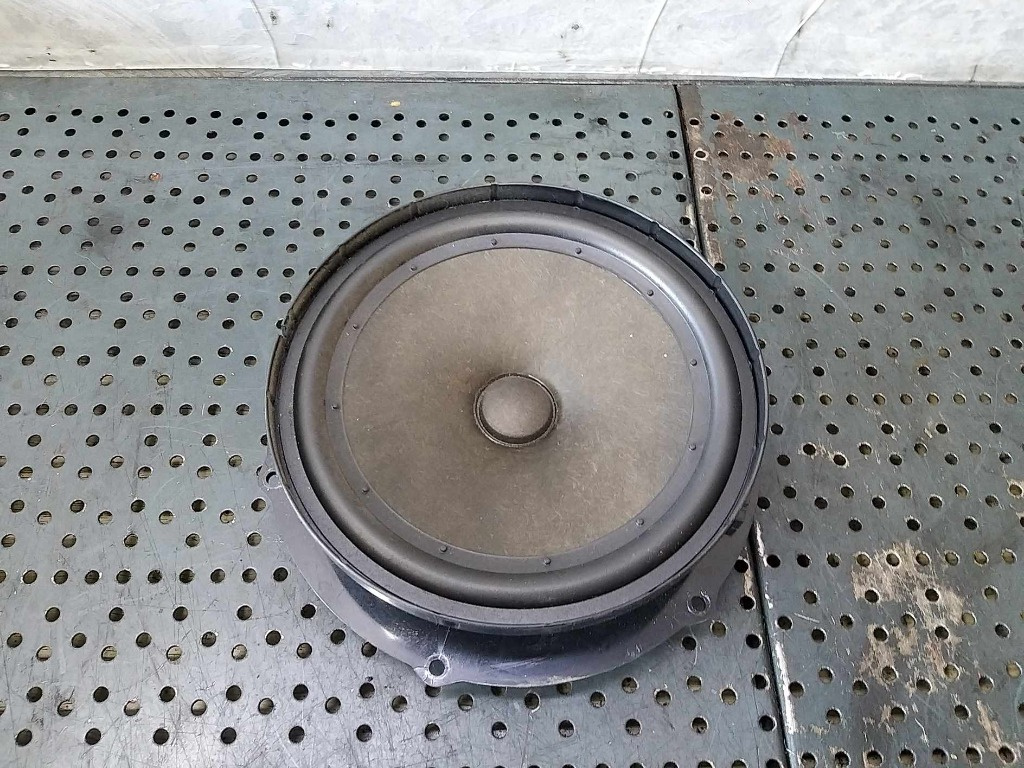 Boxa audio stanga fata vw golf 5 1k 1k0035454p