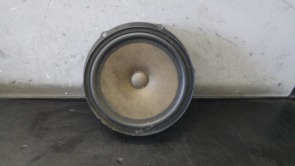 Boxa audio stanga fata vw golf 5 1k1 1k0035454p