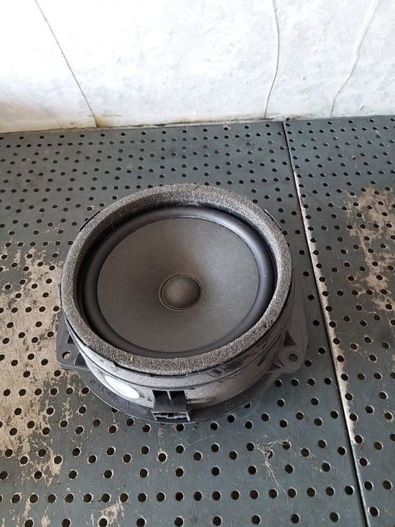 Boxa audio stanga spate audi a6 c8 4k 4k9035411a