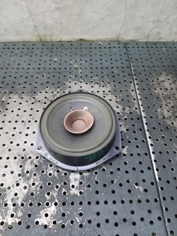 Boxa audio stanga spate opel corsa e x10 90379280