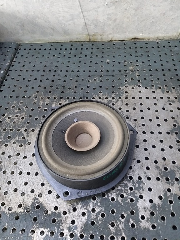 Boxa audio stanga spate opel corsa e x10 90379280