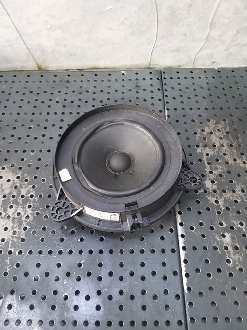 Boxa audio stanga spate renault kadjar ha hl 281554ga0a 3511050010