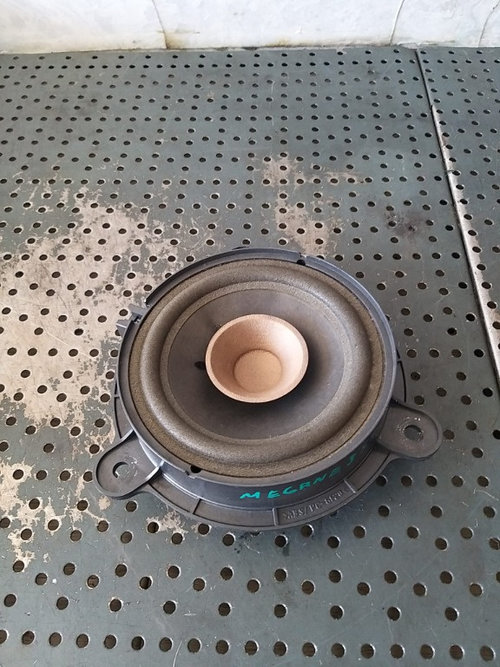Boxa audio stanga spate renault megane 3