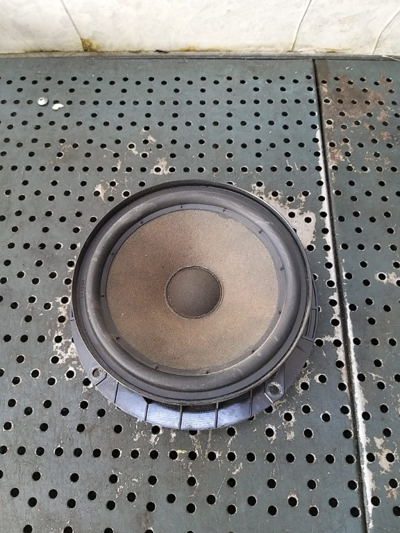 Boxa audio stanga spate skoda roomster 5j 5j0035411c