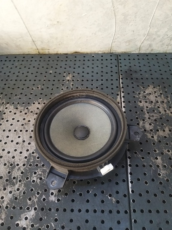 Boxa audio stanga spate toyota verso r2 861600d370