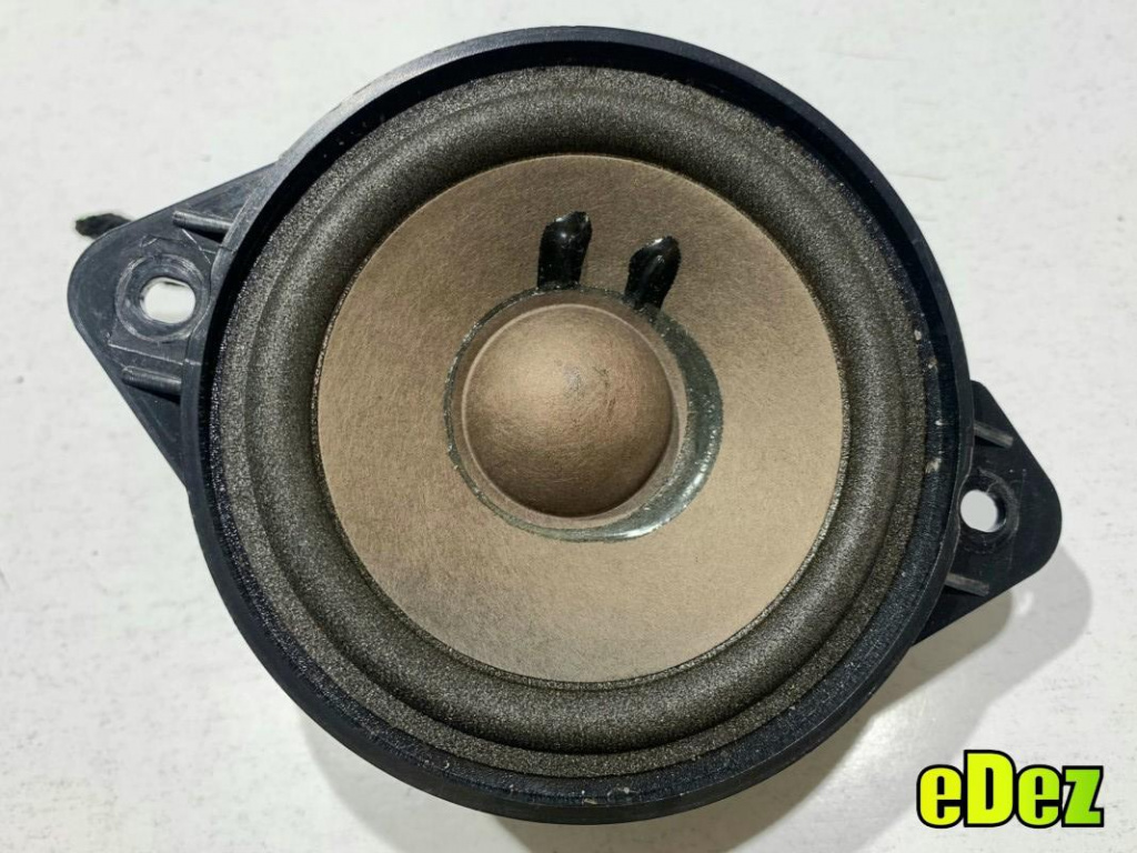 Boxa auto bord Audi Q7 (2006-2010) [4L] 4L0035412