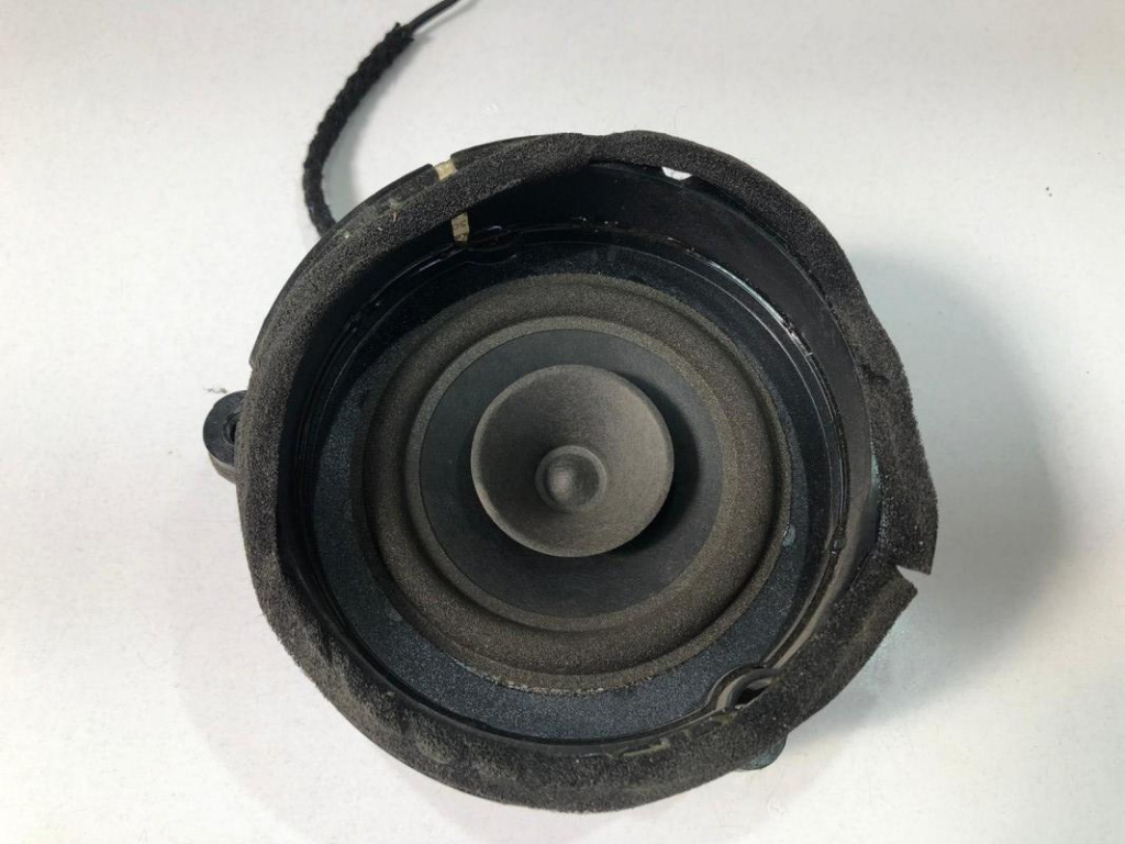 Boxa auto dreapta spate a2108204402 Mercedes-Benz E-Class W210 [1995 - 1999]