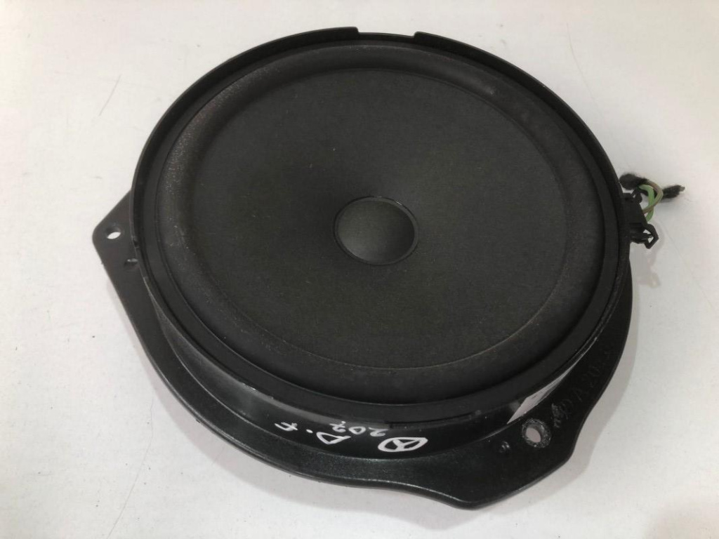 Boxa auto fata / spate a2048201902 Mercedes-Benz C-Class W204/S204 [2007 - 2012]