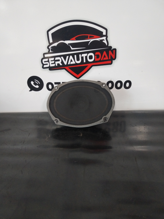 Boxa Chrysler 300C (2006-2009) 3.0 Motorina 2008, P05059067AC