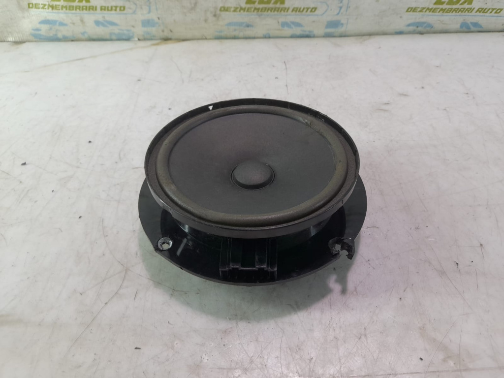 Boxa difuzor 1KM035454B Volkswagen VW Golf 6 [2008 - 2015] 1.6 tdi CAYC