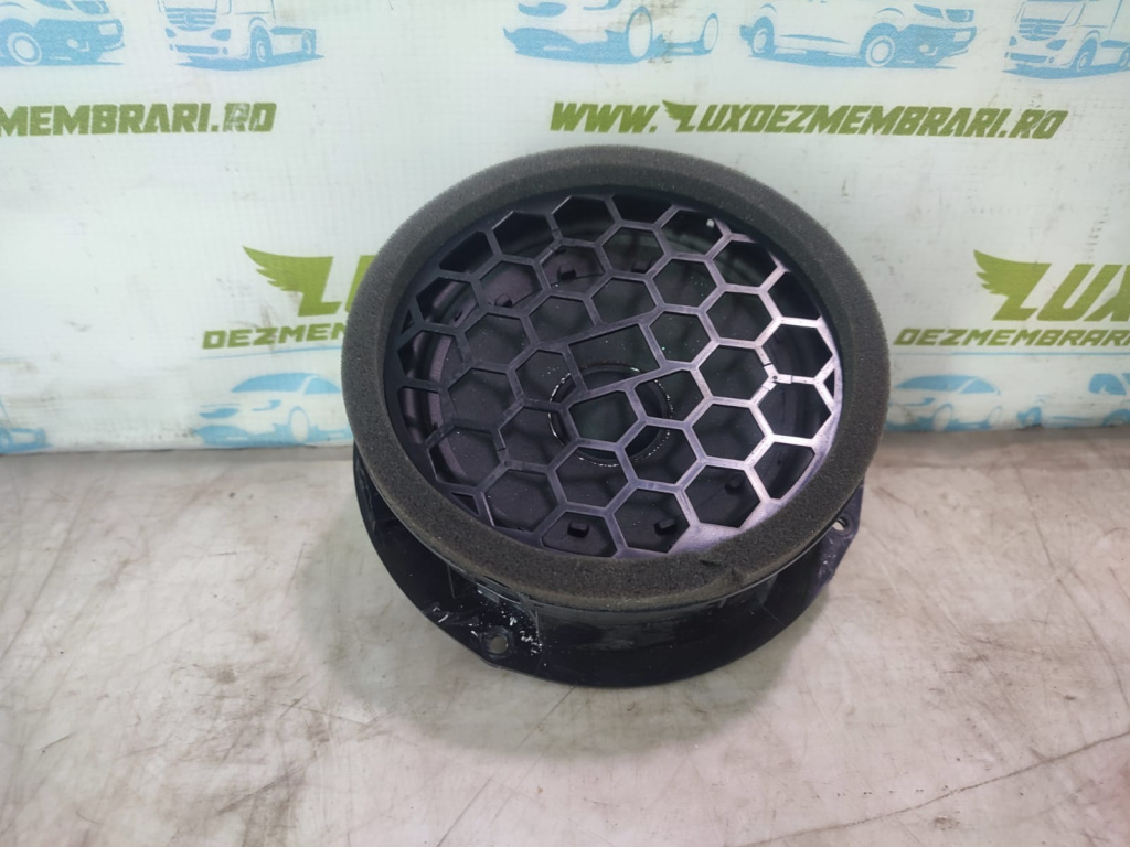 Boxa difuzor 5E3035411A Skoda Octavia 4 [2019 - 2024] 2.0 tdi DTRB