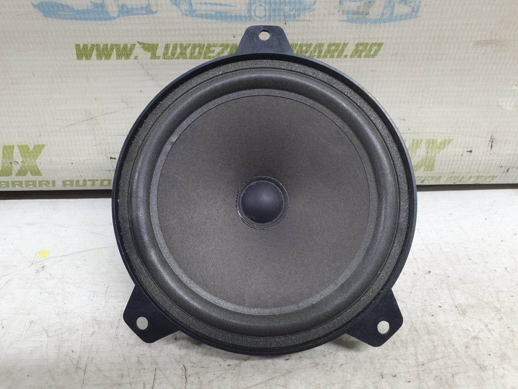 Boxa difuzor 65138368233-05 BMW Seria 3 E46 [facelift] [2001 - 2006] 2.0 d M47D20 320d