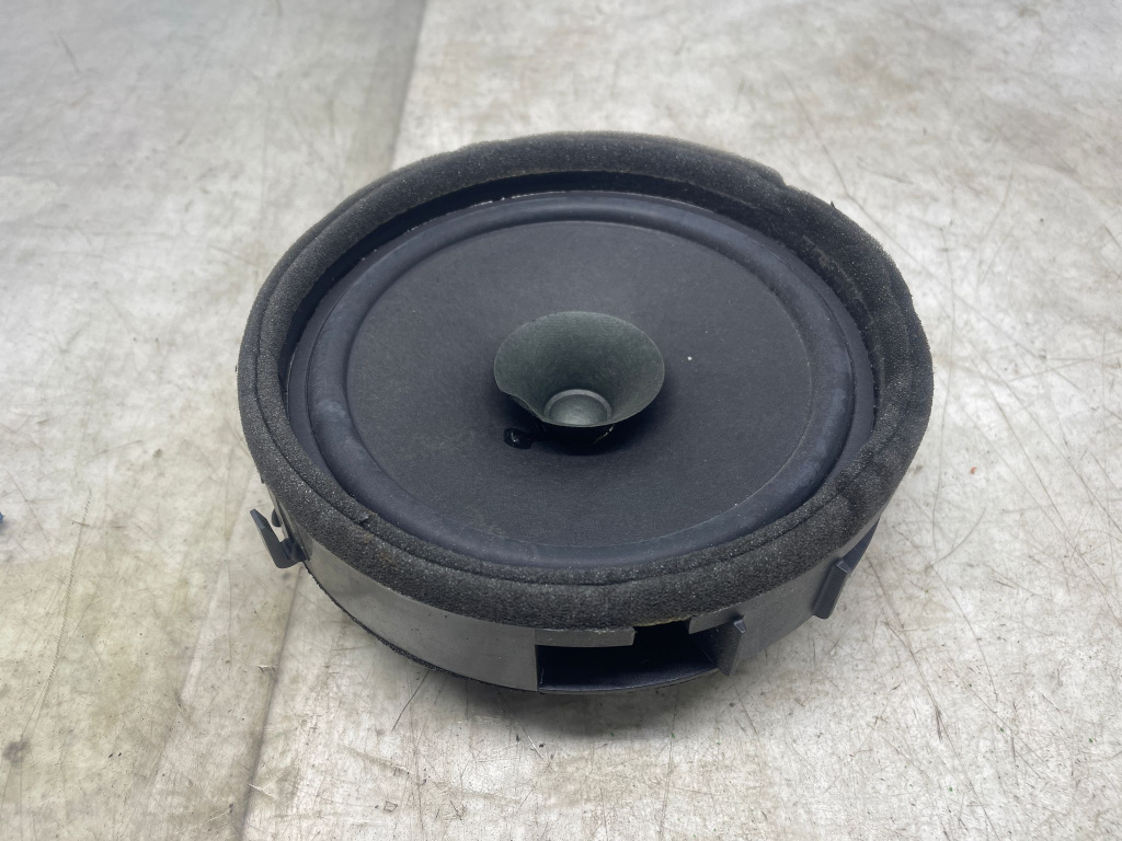 Boxa difuzor 8720a147 Mitsubishi ASX [2010 - 2012] 1.8 di-d 4N13