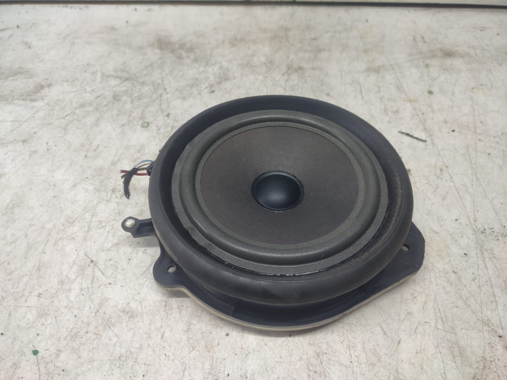 Boxa difuzor 8E0035411 Audi A4 B7 [2004 - 2008] 2.0 tdi BLB