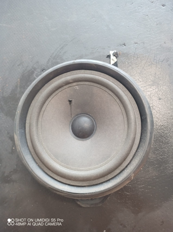 Boxa difuzor audio Audi A4 B6 2001 - 2005 - COD 8E0035411