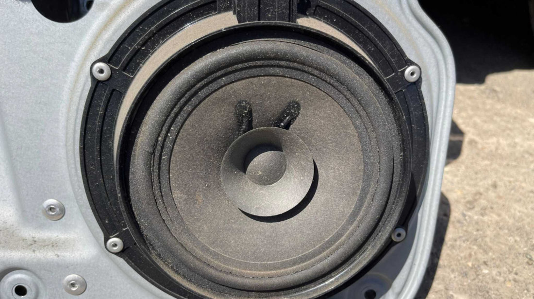 Boxa Difuzor Audio de pe Usa Portiera Fata Stanga sau Dreapta Volkswagen Caddy 2009 - 2011 [C4889]
