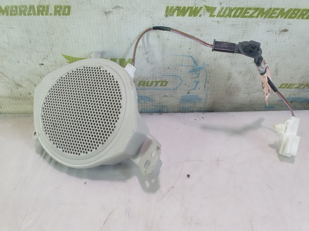 Boxa difuzor bhp567sh0 bgw566a60 Mazda 3 BM [2013 - 2016] 2.0 benzina
