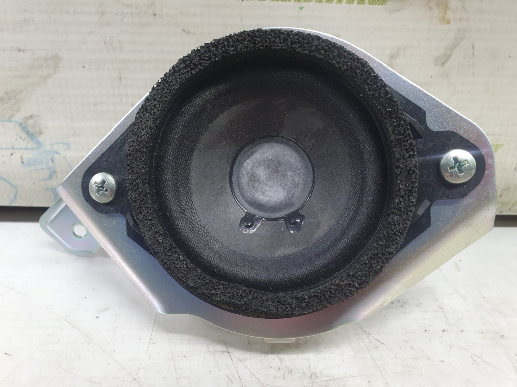 Boxa difuzor eg246696y Mazda CX-7 [2006 - 2009] 2.3 mzr L3Y7