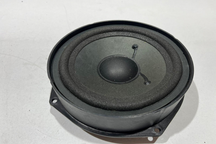 Boxa / difuzor stanga spate 3W0035411P Bentley Continental GT [2003 - 2012]
